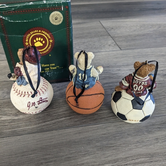 Boyd's Bears Bearstone Christmas Ornaments Baseball, Basketball, Soccer - Picture 2 of 4
